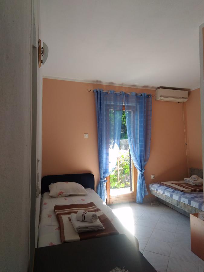 Apartment Angelina ريسان المظهر الخارجي الصورة